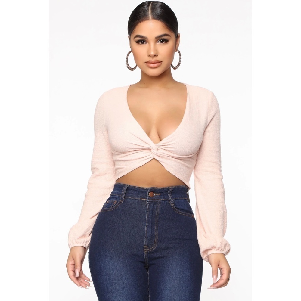 NWT Fashion Nova Twisted and Confused Cropped Top